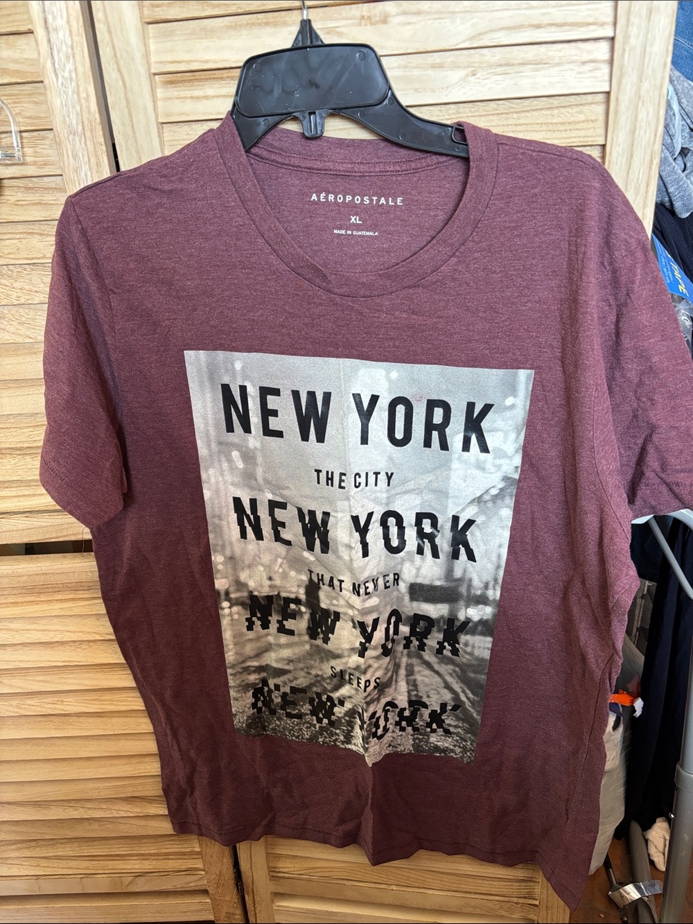 Aeropostale Men's New York Graphic Tee - Burgundy XL